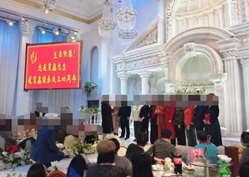 贵州鑫慷嘉暴雷，黄先生带着180亿跑路，他给180万受害者留下这句话...